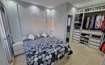 Property slide 15