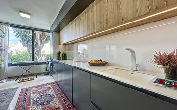 Property slide 7