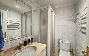 Property slide 22