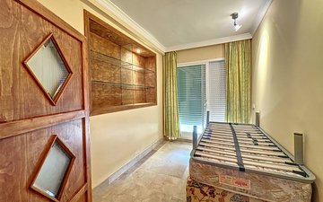 Property slide 17