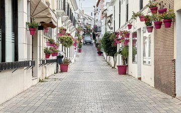 Property slide 20