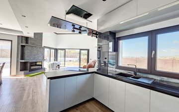 Property slide 6