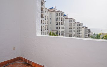 Property slide 14