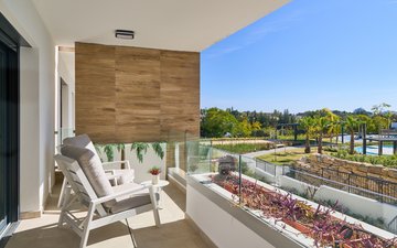 Property slide 10