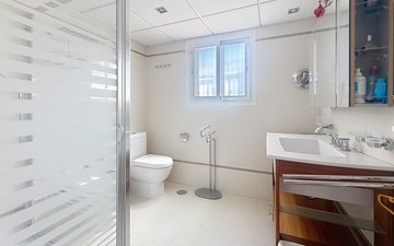 Property slide 27