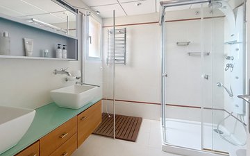 Property slide 25