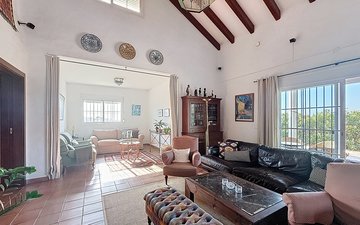 Property slide 10