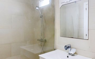 Property slide 22
