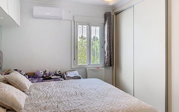 Property slide 16