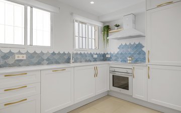 Property slide 15
