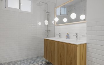 Property slide 19