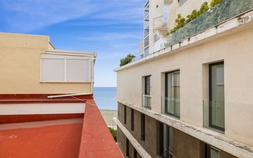Property slide 24