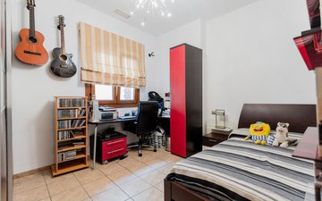 Property slide 26