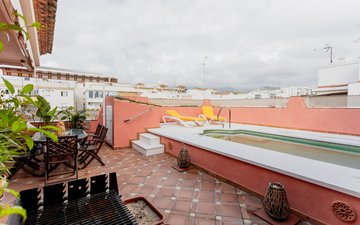 Property slide 16