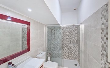 Property slide 43
