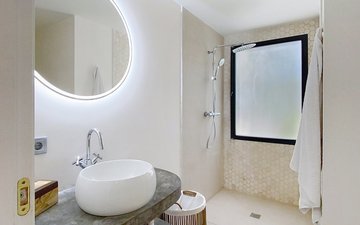 Property slide 29