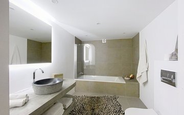 Property slide 38