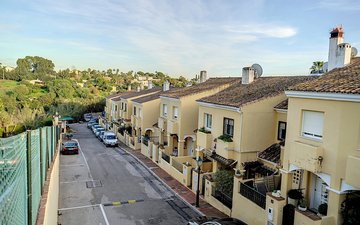 Property slide 21