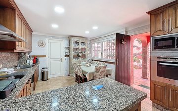Property slide 22