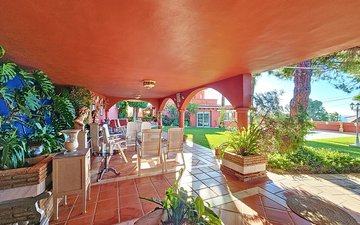 Property slide 43
