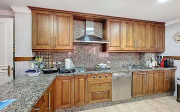 Property slide 21
