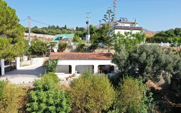 Property slide 16