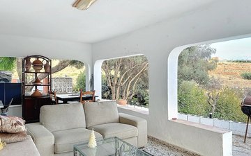 Property slide 20