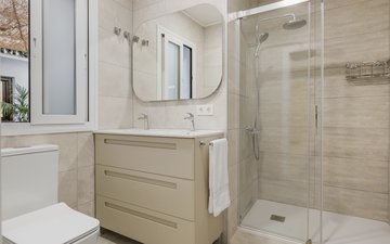 Property slide 25