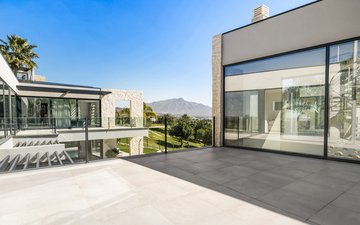 Property slide 40