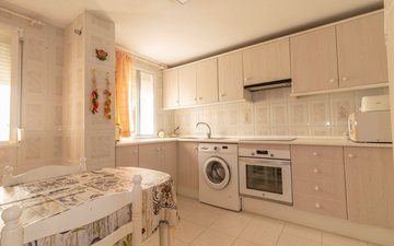 Property slide 10