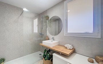 Property slide 37