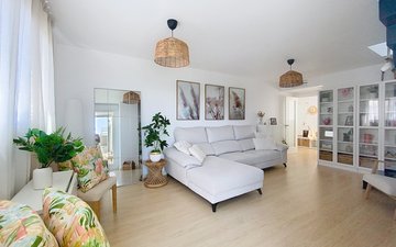 Property slide 7