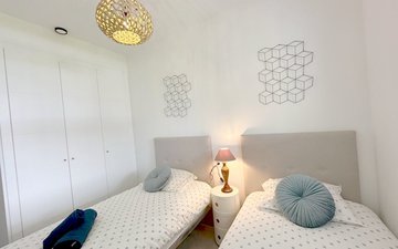 Property slide 16