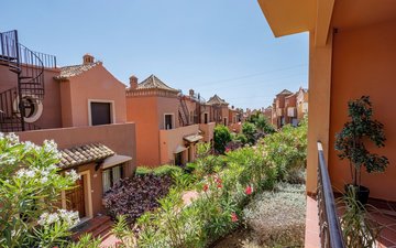 Property slide 22