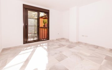 Property slide 22
