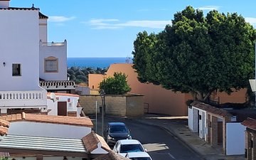 Property slide 44