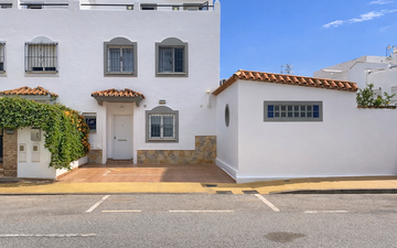 Property slide 42