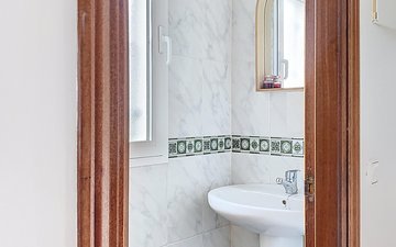 Property slide 23