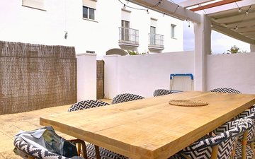 Property slide 14