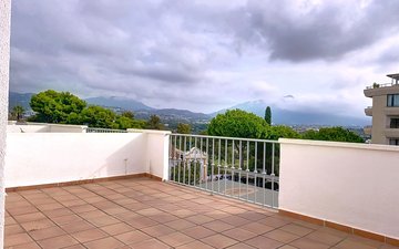 Property slide 47