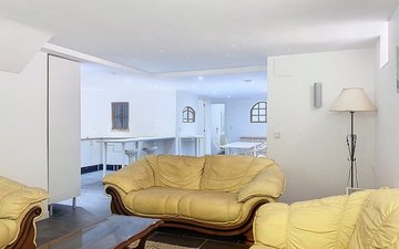 Property slide 46