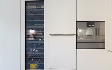 Property slide 19