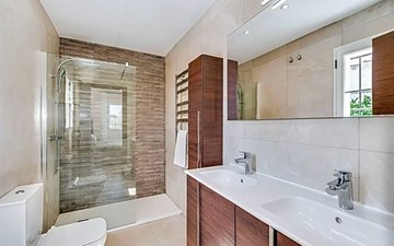 Property slide 15