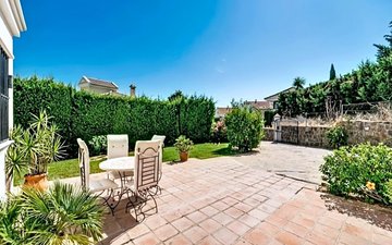 Property slide 26