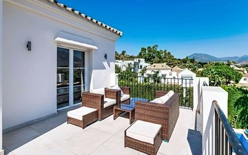 Property slide 22
