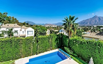 Property slide 24