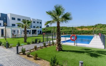 Property slide 10