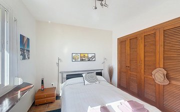 Property slide 23