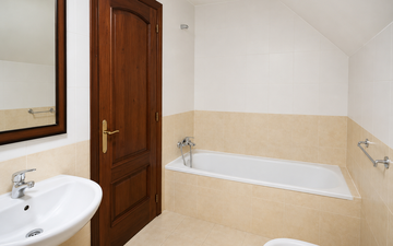 Property slide 32