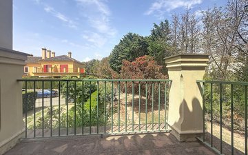 Property slide 18